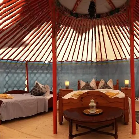 Mongolische Jurte Im Art.quartier Luxussátor *