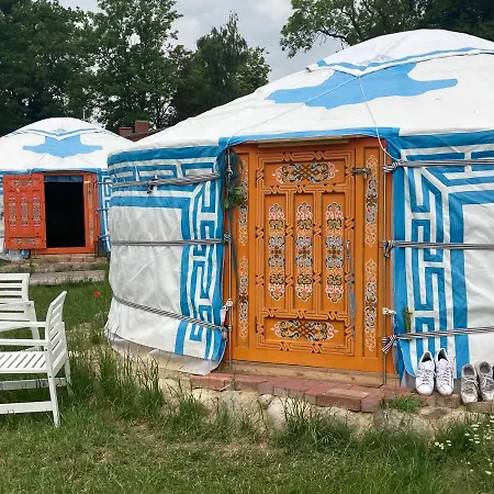 Mongolische Jurte Im Art.quartier אוהל מפואר